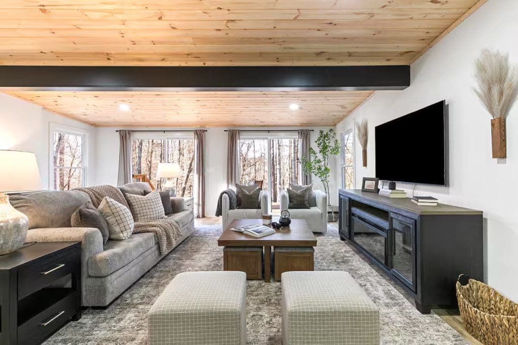 Cozy Lake Lanier Retreat | Fire Pit + Nature